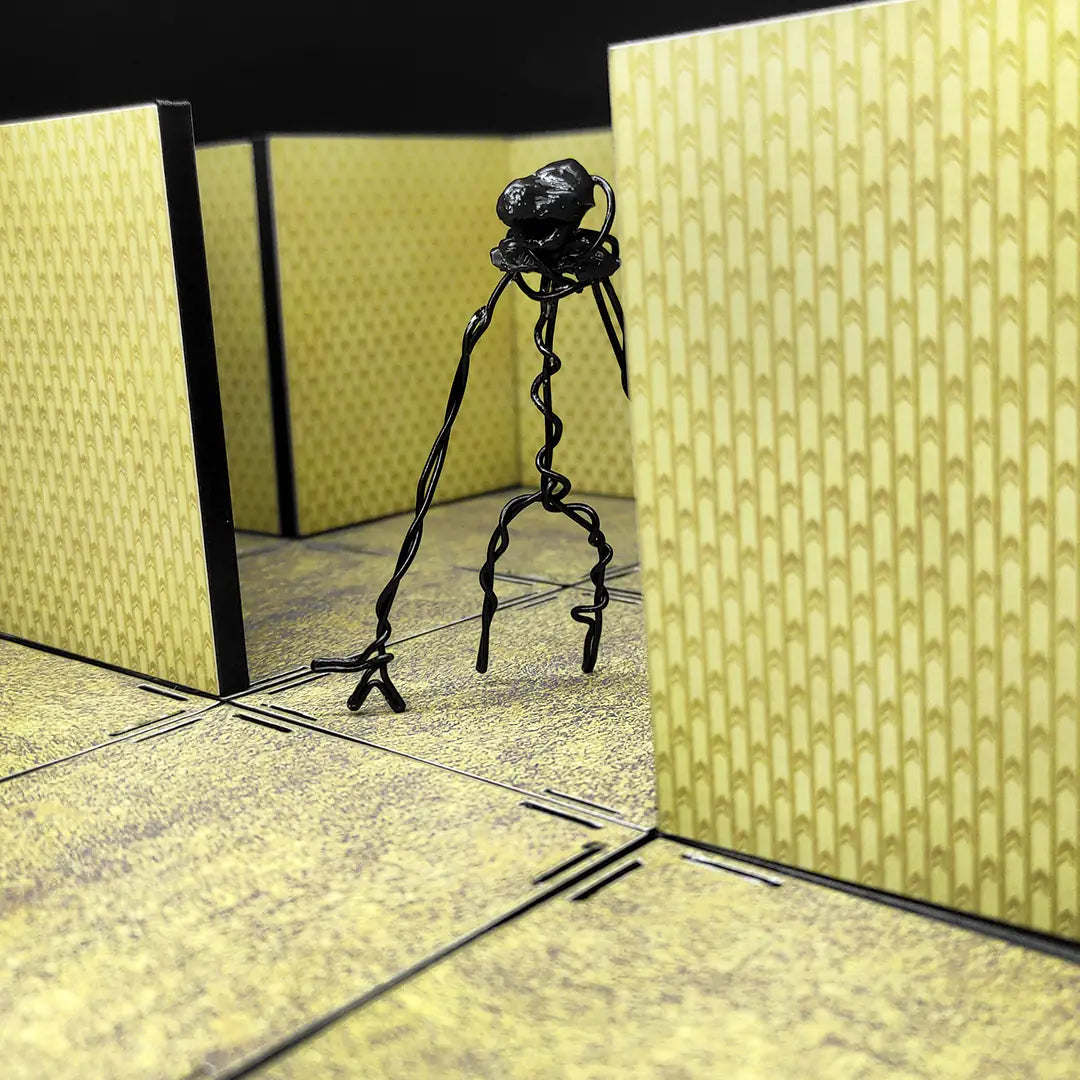 BACKROOMS: MEGA SOBRE